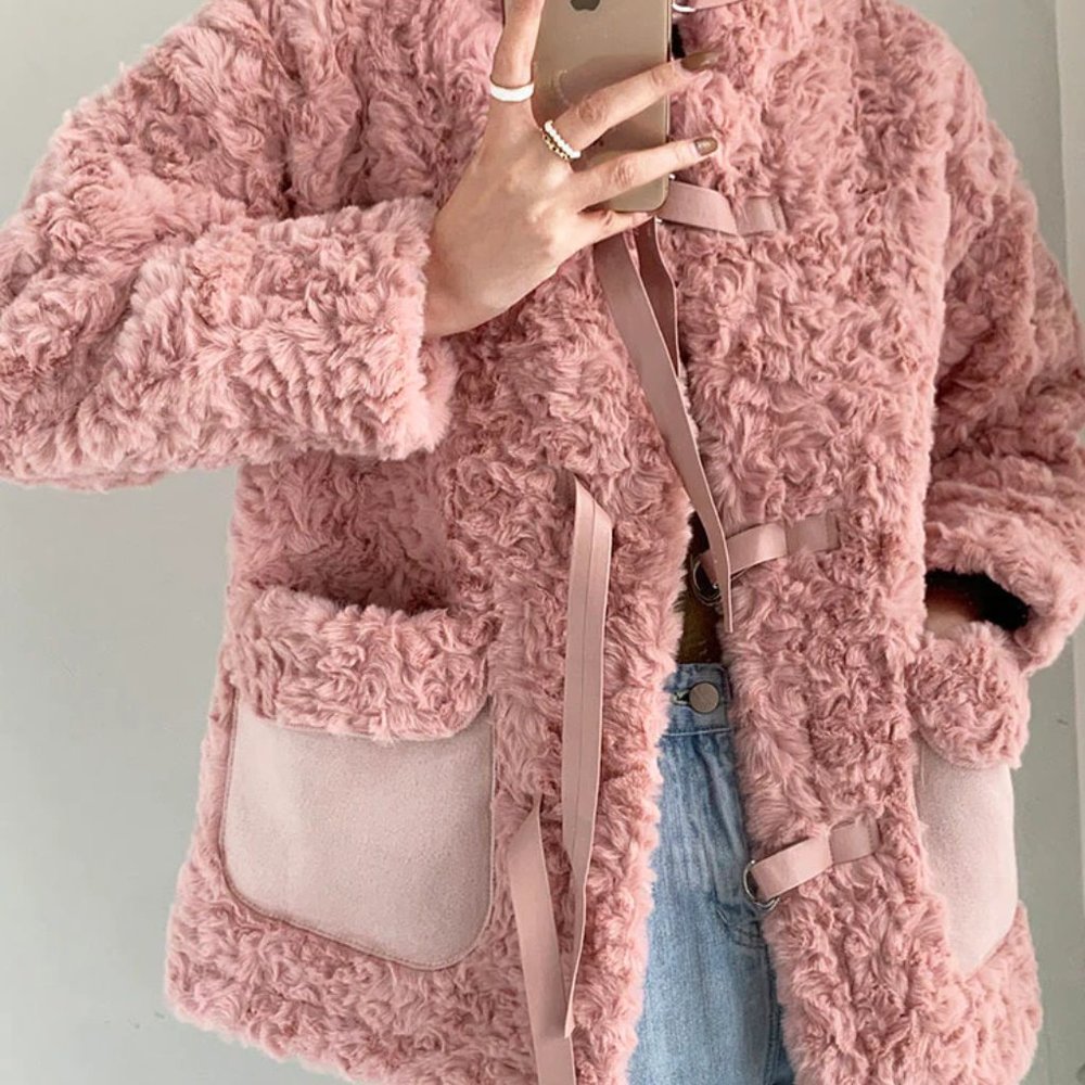 Light PINK Pockets Faux Fur Winter outwear -  2XL. NEW With Tags.